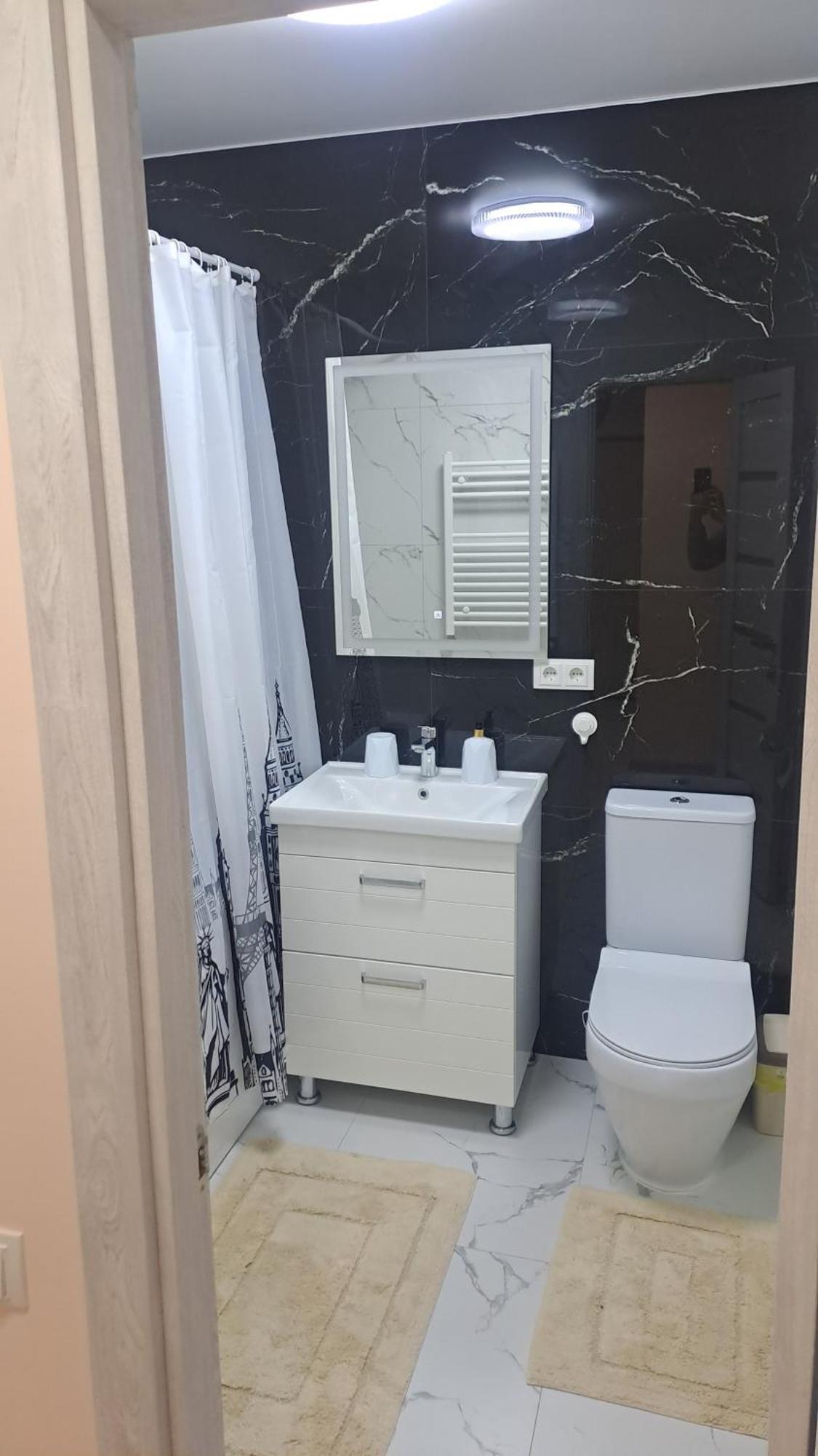 Аэропорт-Номера 24/24 . Appartement Chişinǎu Kamer foto